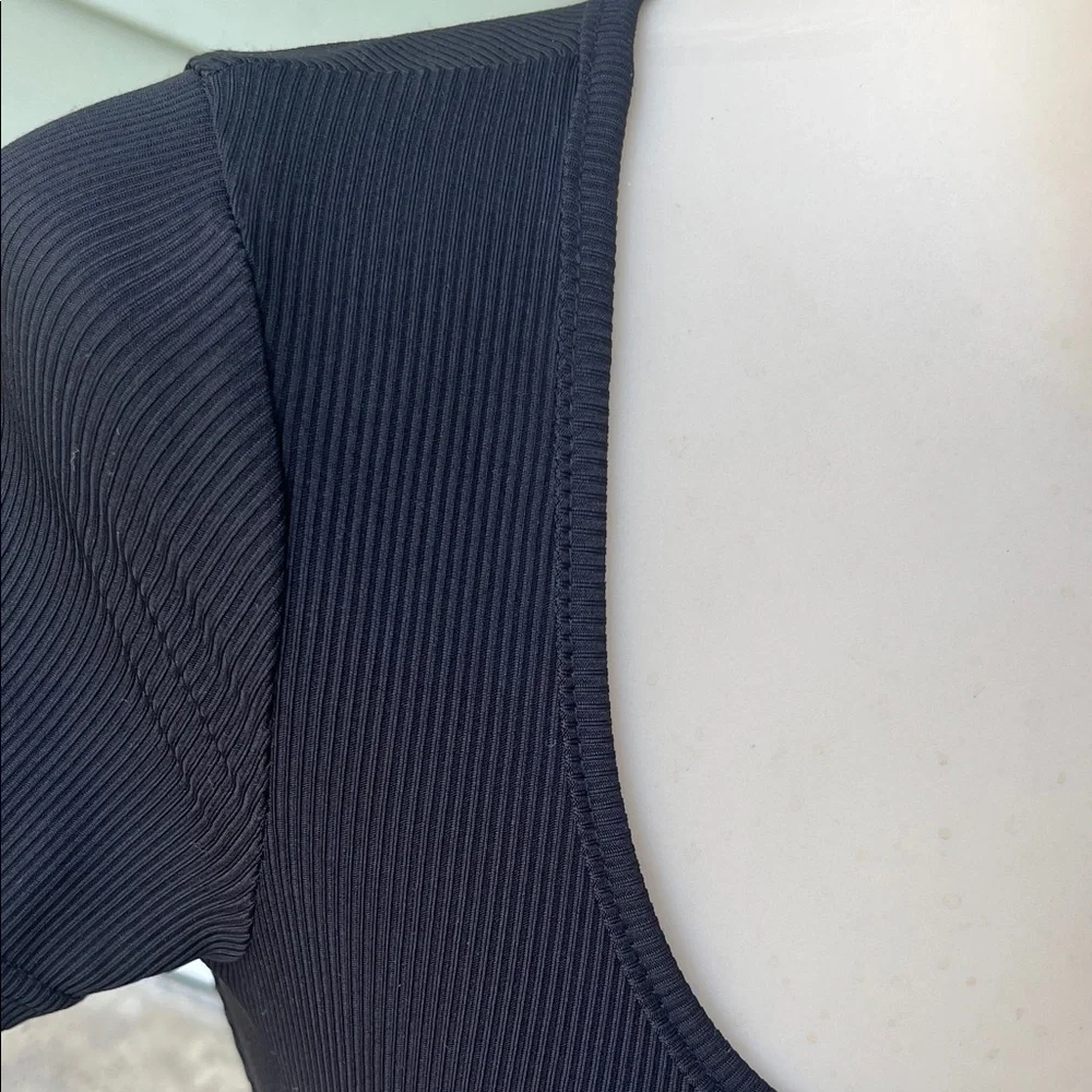 New Amazon Black Ribbed Bodysuit - Picture 5 of 12
